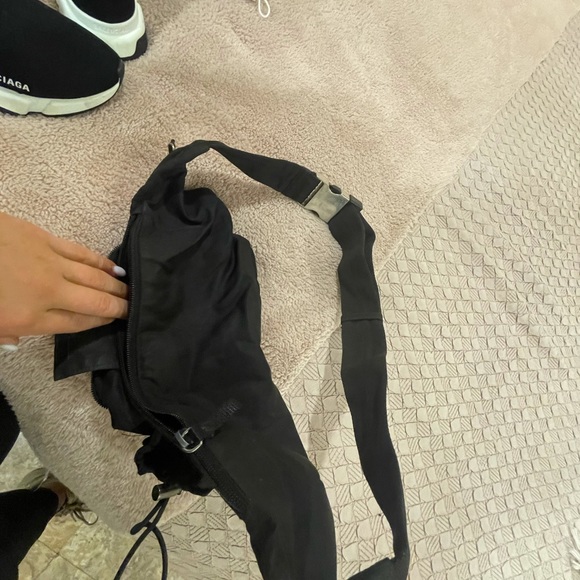 Black Prada Fannypack - Picture 4 of 5